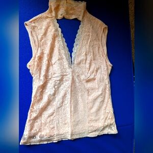 Elegant Lace Sleeveless Top - Blush Pink